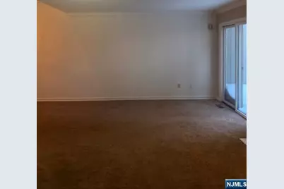 599 Apache Court, Mahwah, NJ 07430 - Photo 8