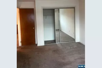 599 Apache Court, Mahwah, NJ 07430 - Photo 12