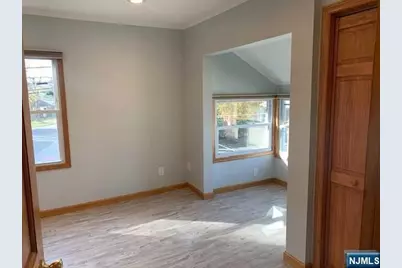262 Saddle River Road 2 #2, Saddle Brook Township, NJ 07663 - Photo 2