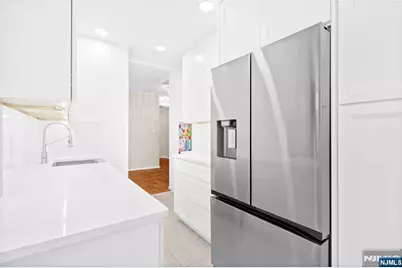 1450 Palisade Avenue 3A #3A, Fort Lee, NJ 07024 - Photo 2