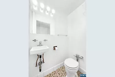 1450 Palisade Avenue 3A #3A, Fort Lee, NJ 07024 - Photo 18