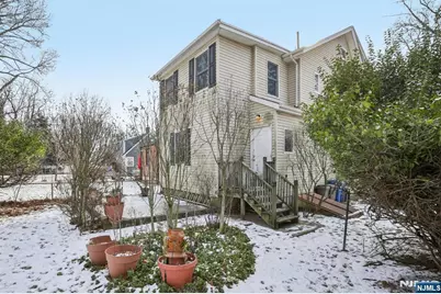 279 Genesee Avenue, Englewood, NJ 07631 - Photo 24