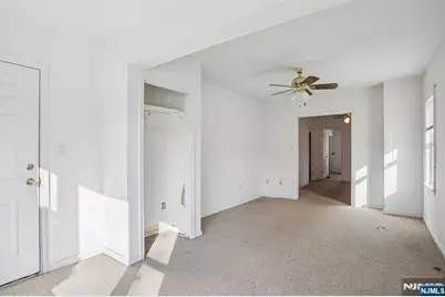 279 Genesee Avenue, Englewood, NJ 07631 - Photo 4