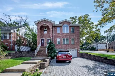 470 Chestnut Street B #B, Ridgefield, NJ 07657 - Photo 1