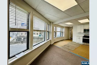 1 W Columbia Avenue 1 #1, Palisades Park, NJ 07650 - Photo 8