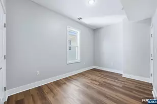 913 S 18th Street 2, Newark, NJ 07108 - Photo 22