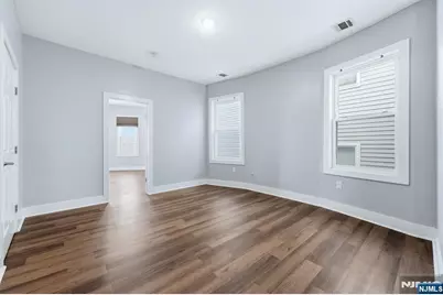 913 S 18th Street 2 #2, Newark, NJ 07108 - Photo 12