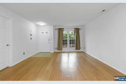 342 Village Court, Fort Lee, NJ 07024 - Photo 6