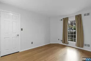 342 Village Ct, Fort Lee, NJ 07024 - Photo 16