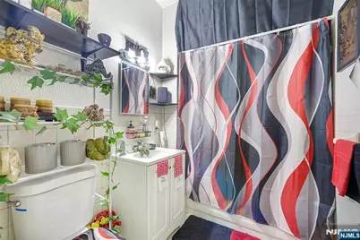 36 Cortland Street, Newark, NJ 07105 - Photo 32