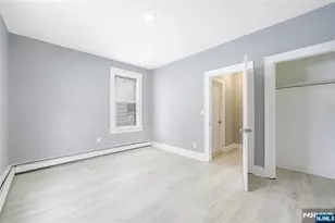 36 Cortland St, Newark, NJ 07105 - Photo 18