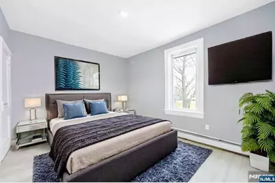 36 Cortland Street, Newark, NJ 07105 - Photo 8