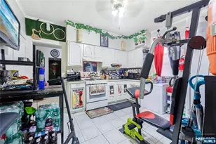 36 Cortland St, Newark, NJ 07105 - Photo 34