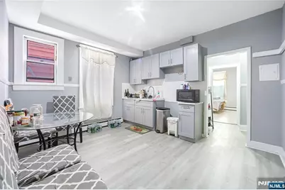 36 Cortland Street, Newark, NJ 07105 - Photo 24