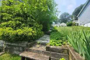 194 8th St, Cresskill, NJ 07626 - Photo 36