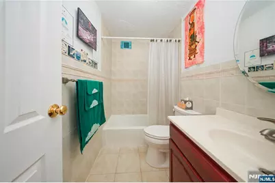 151 Prospect Avenue 16D #16D, Hackensack, NJ 07601 - Photo 6