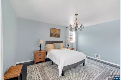 490 Albert Place, New Milford, NJ 07646 - Photo 26