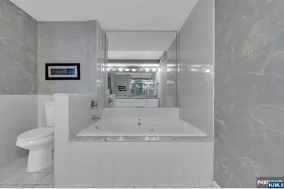 300 N Ocean Avenue 1C #1C, Long Branch, NJ 07740 - Photo 22