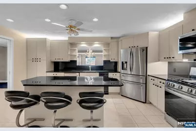 300 N Ocean Avenue 1C #1C, Long Branch, NJ 07740 - Photo 6