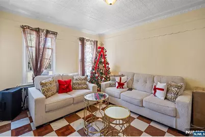 11 Mercer Street, Paterson, NJ 07524 - Photo 2