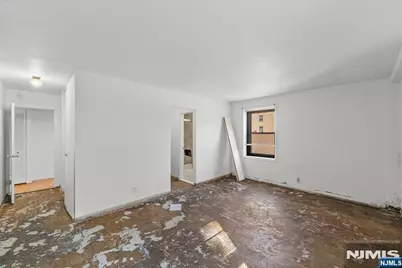 2348 Linwood Avenue 1K #1K, Fort Lee, NJ 07024 - Photo 14