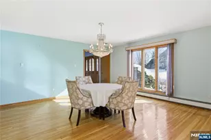 32 Sylvan Dr, Montville Township, NJ 07058 - Photo 4