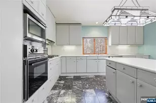 32 Sylvan Dr, Montville Township, NJ 07058 - Photo 18