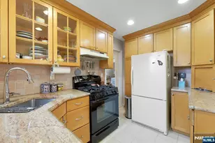 14-05 Plymouth Dr, Fair Lawn, NJ 07410 - Photo 8