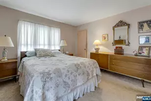 14-05 Plymouth Dr, Fair Lawn, NJ 07410 - Photo 10