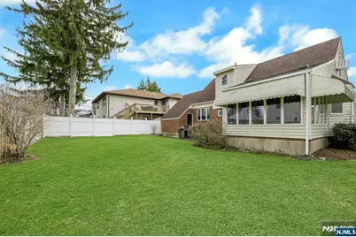14-05 Plymouth Drive, Fair Lawn, NJ 07410 - Photo 20