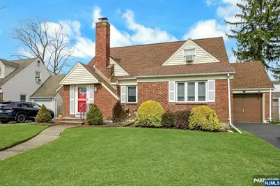 14-05 Plymouth Drive, Fair Lawn, NJ 07410 - Photo 2