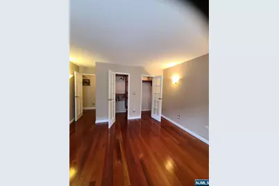 464 Liberty Street 110 #110, Little Ferry, NJ 07643 - Photo 8