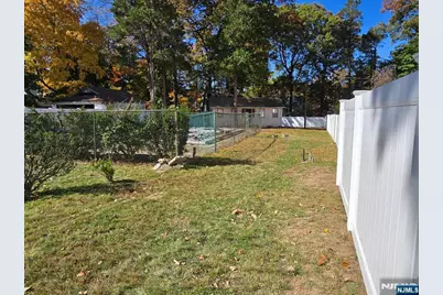 679 Haxtun Avenue, Orange, NJ 07050 - Photo 2