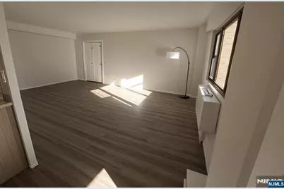 8800 Boulevard East 4B #4B, North Bergen, NJ 07047 - Photo 2