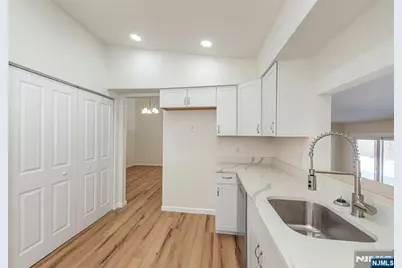 7 Summit, Clinton, NJ 08801 - Photo 14