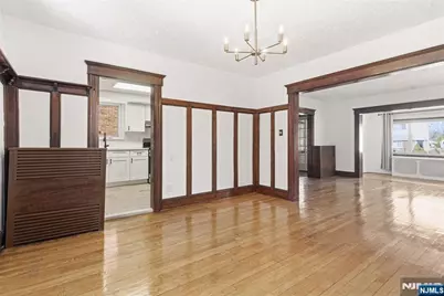 428 Lawton Avenue, Cliffside Park, NJ 07010 - Photo 14