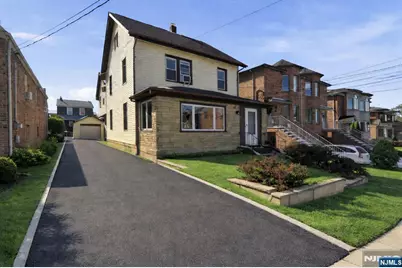 428 Lawton Avenue, Cliffside Park, NJ 07010 - Photo 1