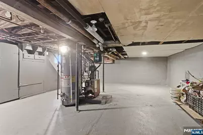 428 Lawton Avenue, Cliffside Park, NJ 07010 - Photo 36