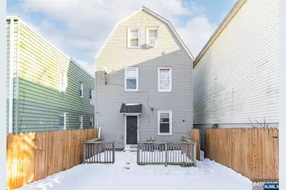 371 Badger Avenue, Newark, NJ 07112 - Photo 16