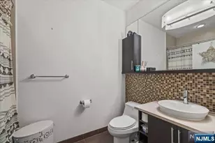 310 Cliff Ln 1H, Cliffside Park, NJ 07010 - Photo 10