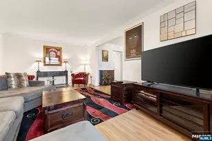 8450 Blvd E 1H, North Bergen, NJ 07047 - Photo 1