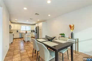 36 Yellow Brick Rd, Wayne, NJ 07470 - Photo 8