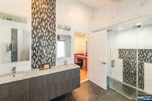 36 Yellow Brick Rd, Wayne, NJ 07470 - Photo 36