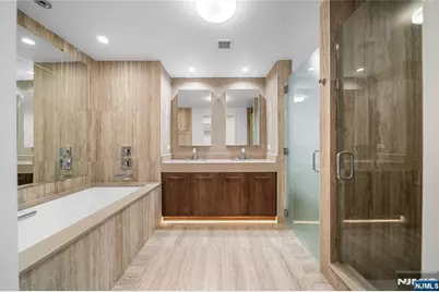 1200 Ave At Port Imperial 620 #620, Weehawken, NJ 07086 - Photo 14