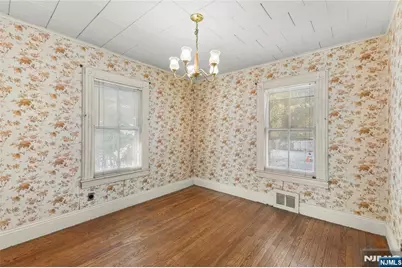 109 Center Street, New Milford, NJ 07646 - Photo 6