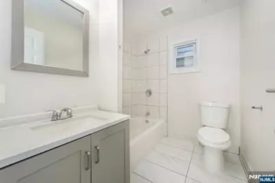 1022 E 22nd, Paterson, NJ 07513 - Photo 18