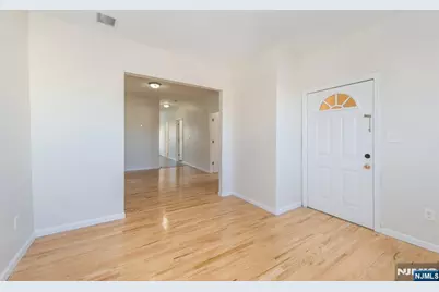 1022 E 22nd, Paterson, NJ 07513 - Photo 12
