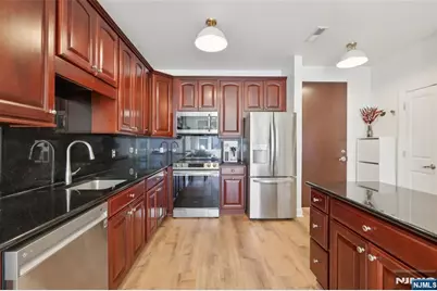 20 Ave At Port Imperial 410 #410, West New York, NJ 07093 - Photo 6