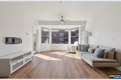 20 Ave At Port Imperial 410 #410, West New York, NJ 07093 - Photo 8