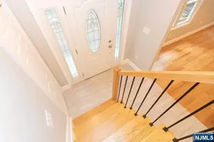 125 Arcola Ave, Paramus, NJ 07652 - Photo 16